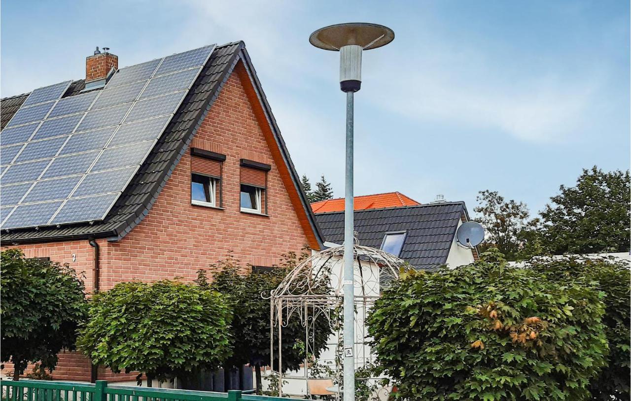 3 Bedroom Beautiful Home In Neubrandenburg Εξωτερικό φωτογραφία